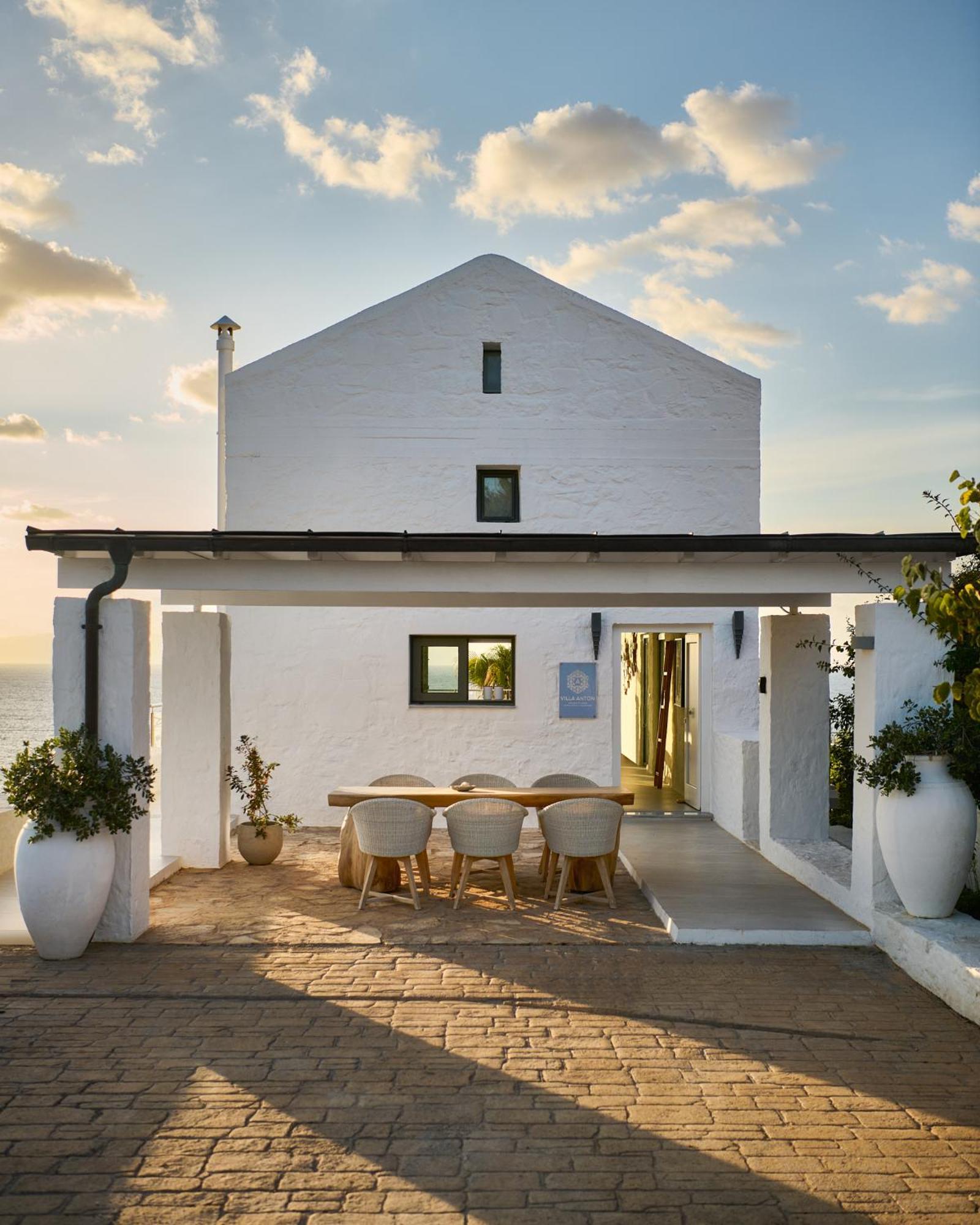 Villa Anton By Cura Villas Collection Калатас Екстериор снимка